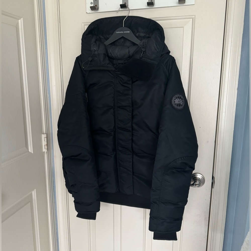 Canada Goose Everleigh Bomber jacket!